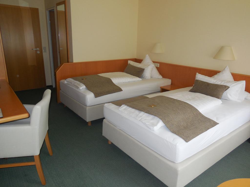 Hotel Schober Freiberg am Neckar Δωμάτιο φωτογραφία